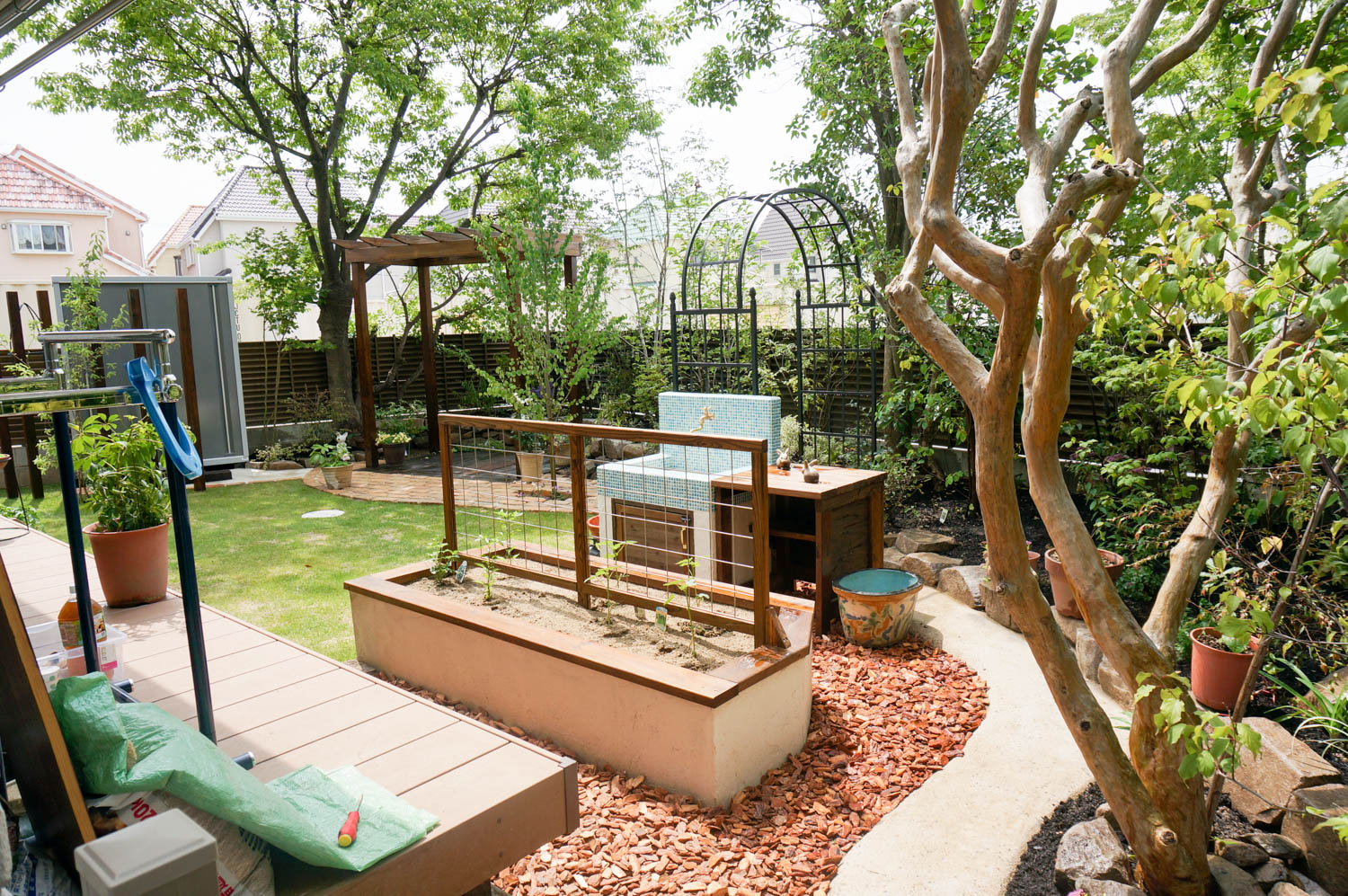 愛着のある庭木を残しながら家庭菜園を楽しめる庭にするリフォーム＠西宮市